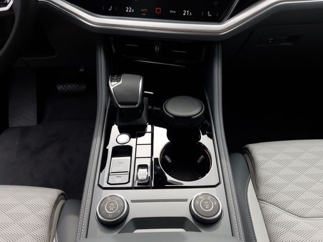 Touareg Elegance V6 TDI 4MOTION 210 kW AZV, Stan