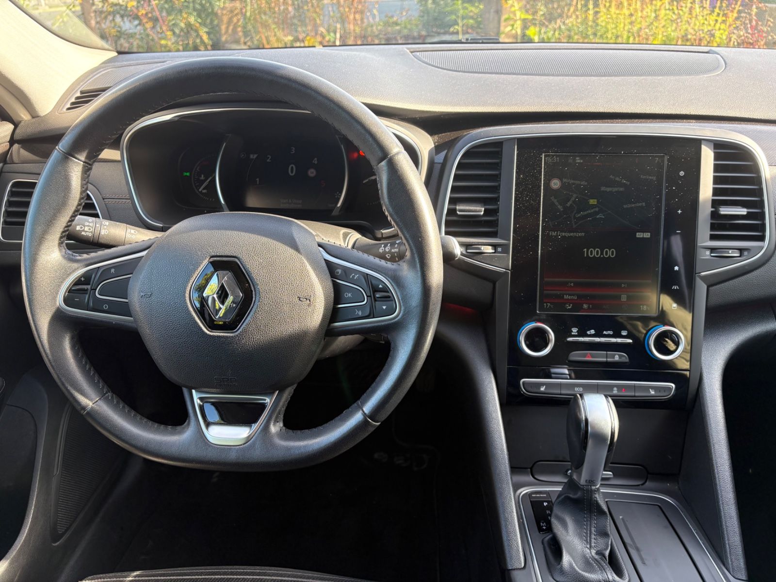 Photo 12 of RENAULT Talisman