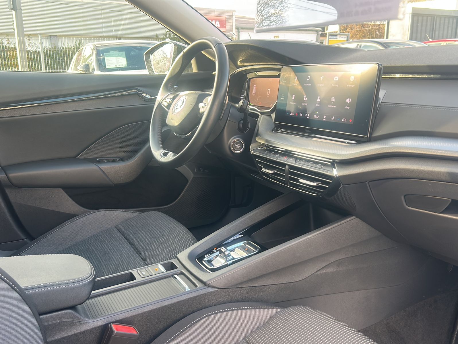 Fahrzeugabbildung SKODA Octavia 1,4 Ambition iV