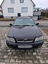 Volvo volvo v40 2.0i - Volvo V40 Gebrauchtwagen in Berlin