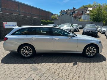 Mercedes E 220 - 6