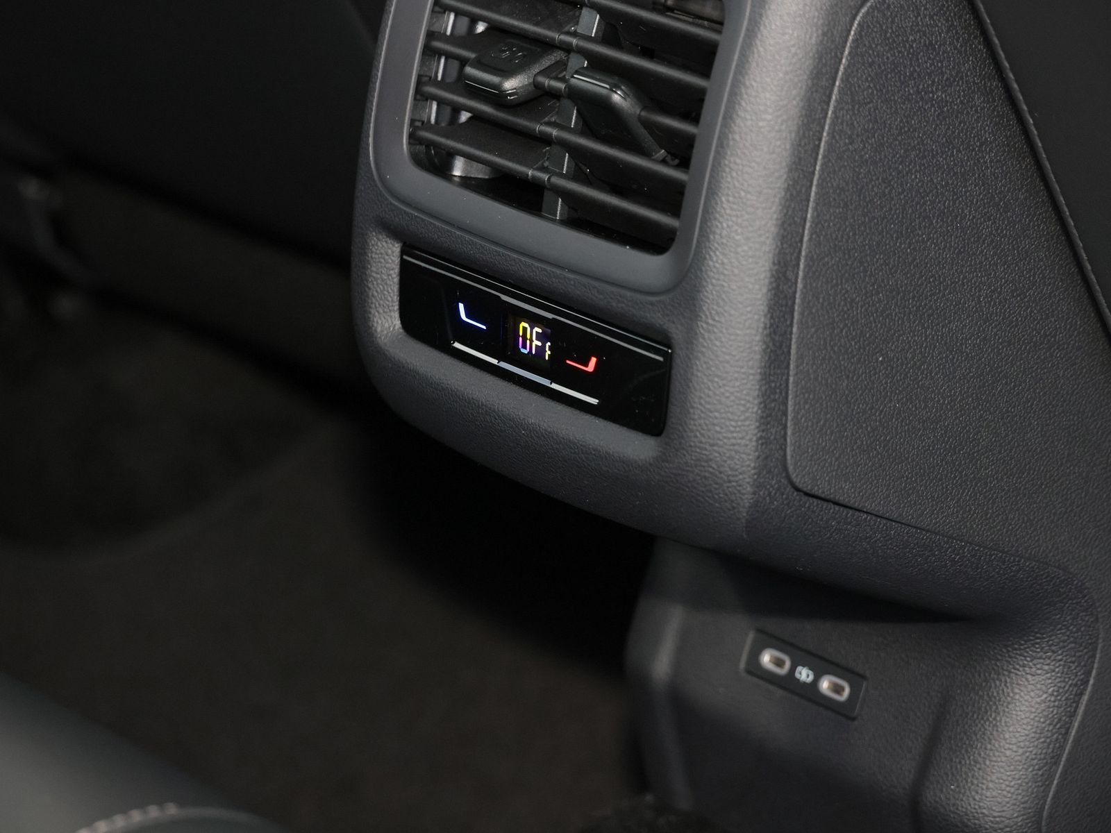 Volkswagen T-Roc - Bild 17