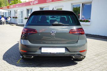 Volkswagen Golf - 5