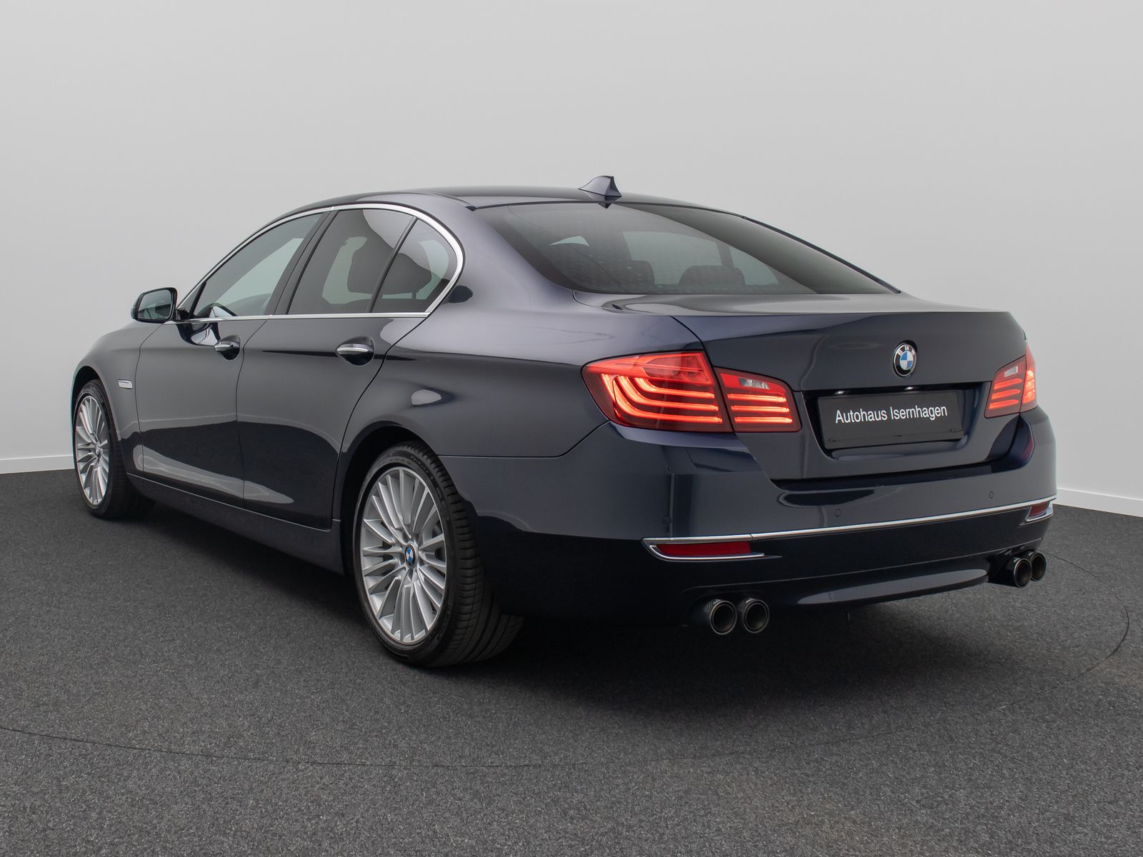 Fahrzeugabbildung BMW 535i Luxury Line HUD Memory ACC NaviPro Komfort