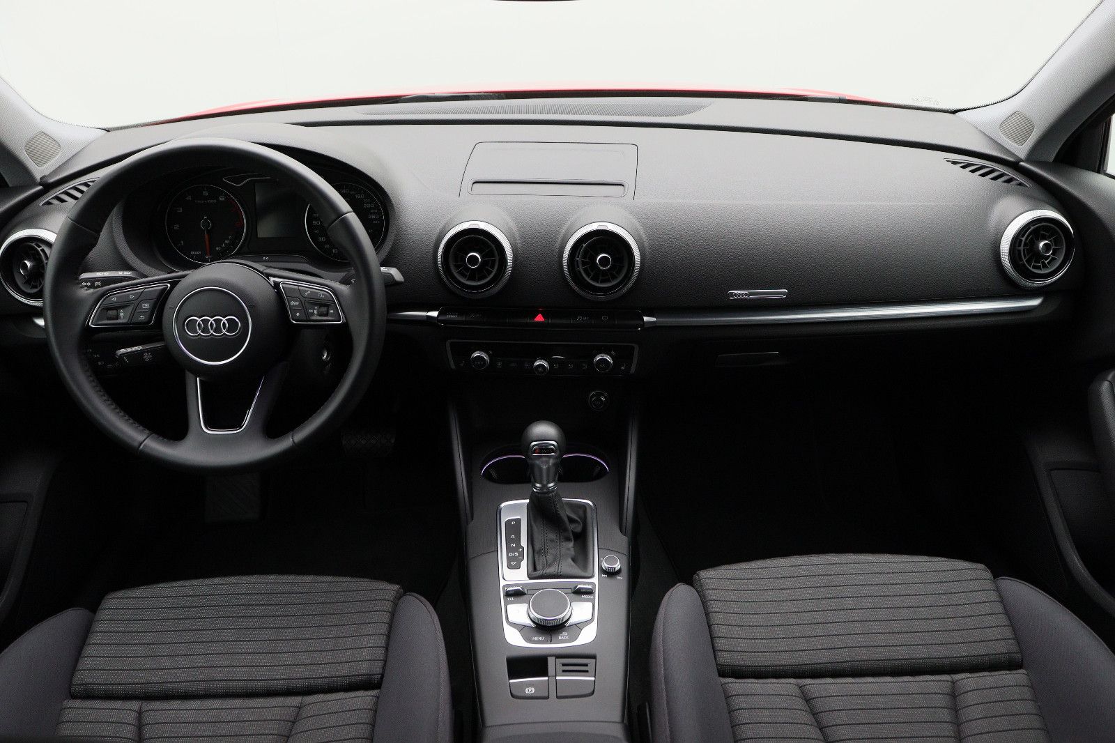 Fahrzeugabbildung Audi A3 Sportback 35 TFSI sport Navi AHK LED