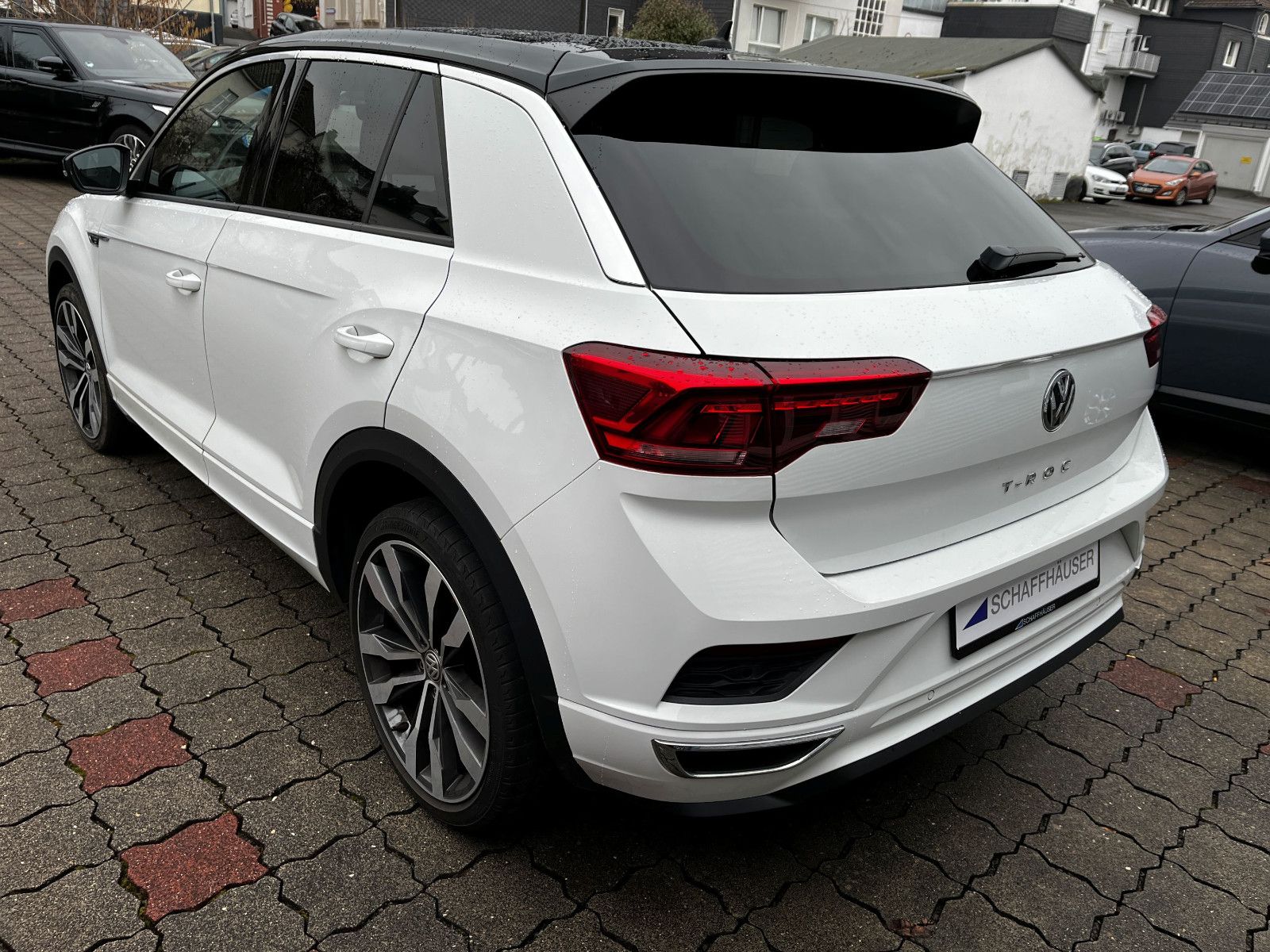 Fahrzeugabbildung Volkswagen T-Roc R-Line SHZ PDC NAV 19"