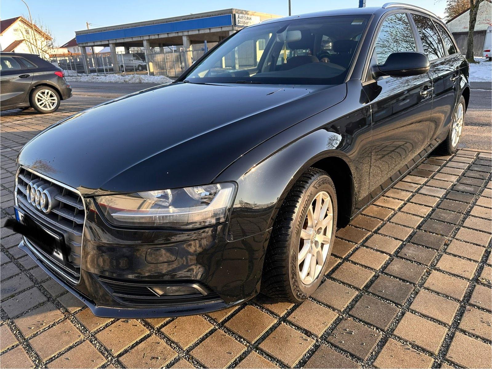 Audi A4 2014 — photo 8