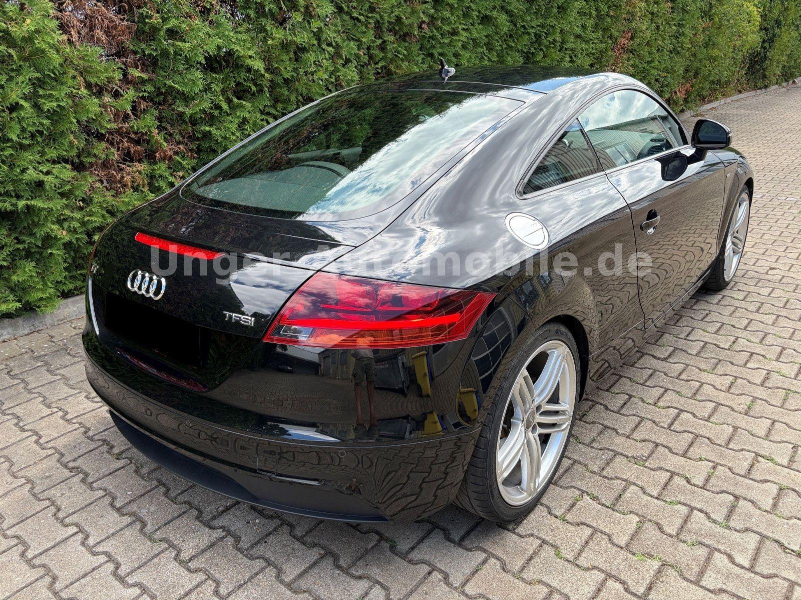 Audi TT Coupe 1.8 TFSI S-Line*Navi-Plus*19 zoll*
