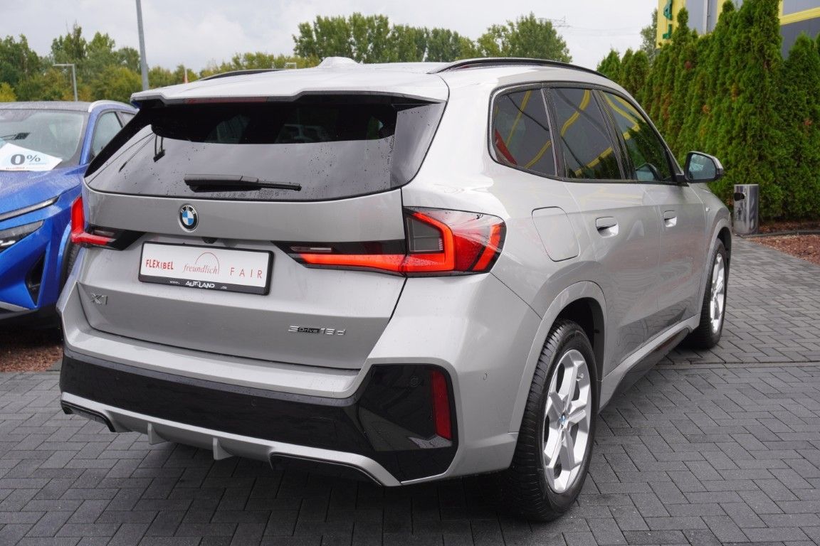 BMW X1 18d sDrive M Sport Aut. LED ACC 360° AHK foto 5