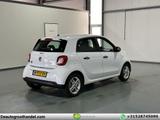 Smart ForFour EQ Essential 18 kWh - Smart ForFour: Eq