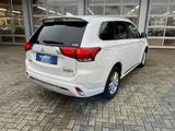 Mitsubishi Outlander 2.4 PHEV 4WD Intro Edition Leder 360°  - Mitsubishi Outlander Gebrauchtwagen