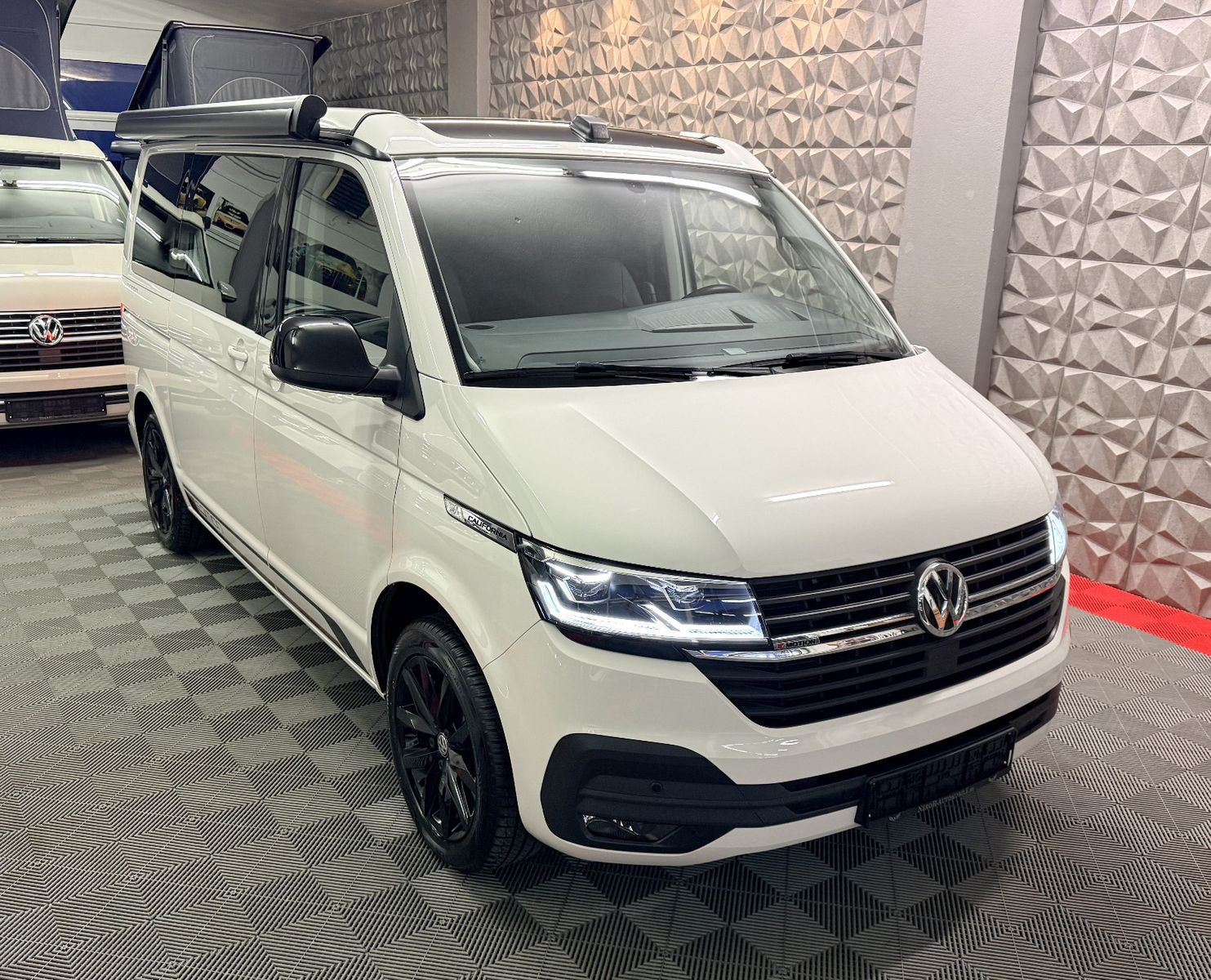 Volkswagen T6.1 California DSG 4Motion Ocean LED AHK ACC foto 4