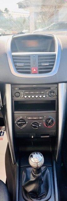 Peugeot 207 2008 — photo 8