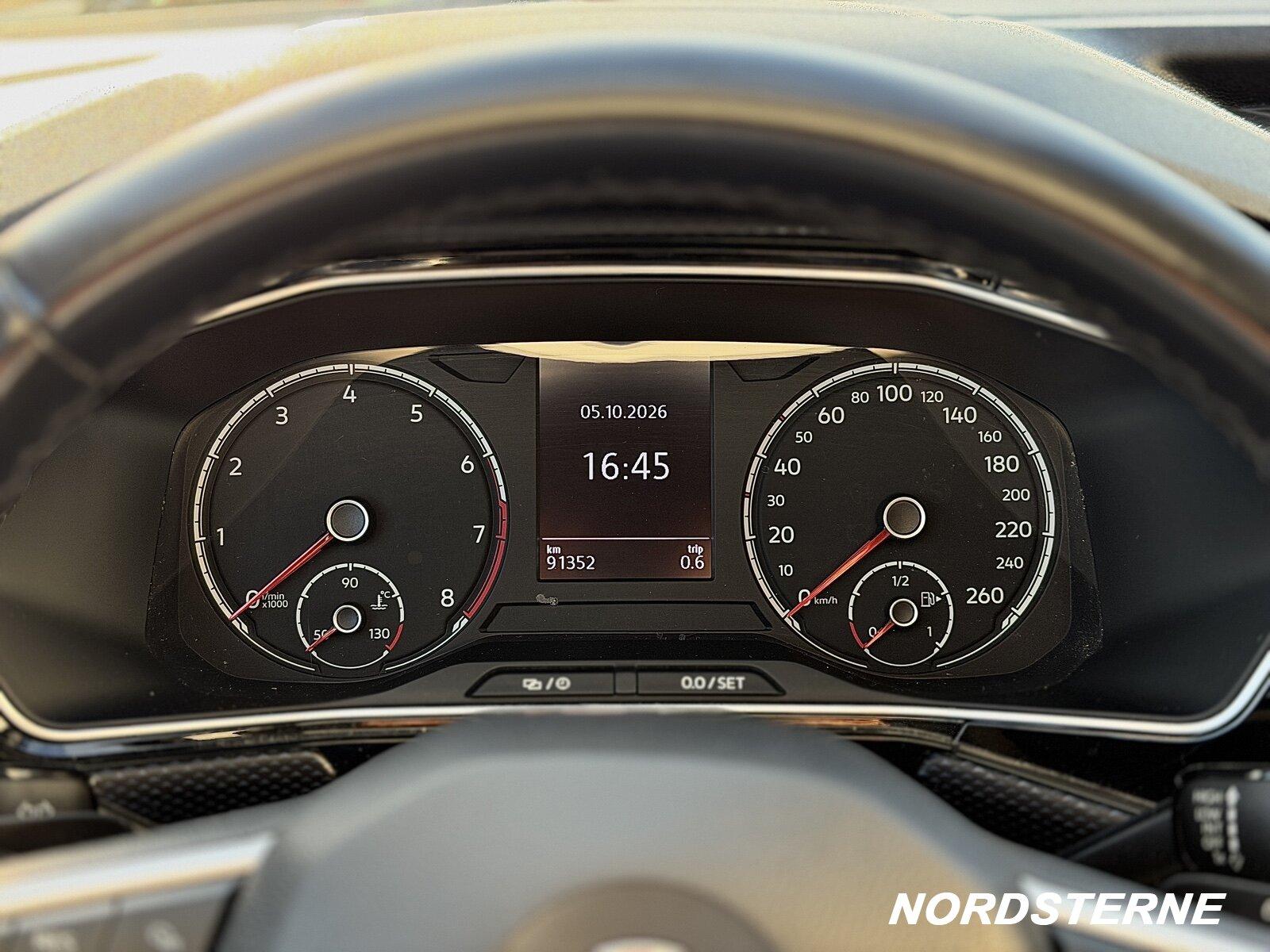 Volkswagen Automatik KLIMA NAVI RÜCKKAMERA Active Klima/BC