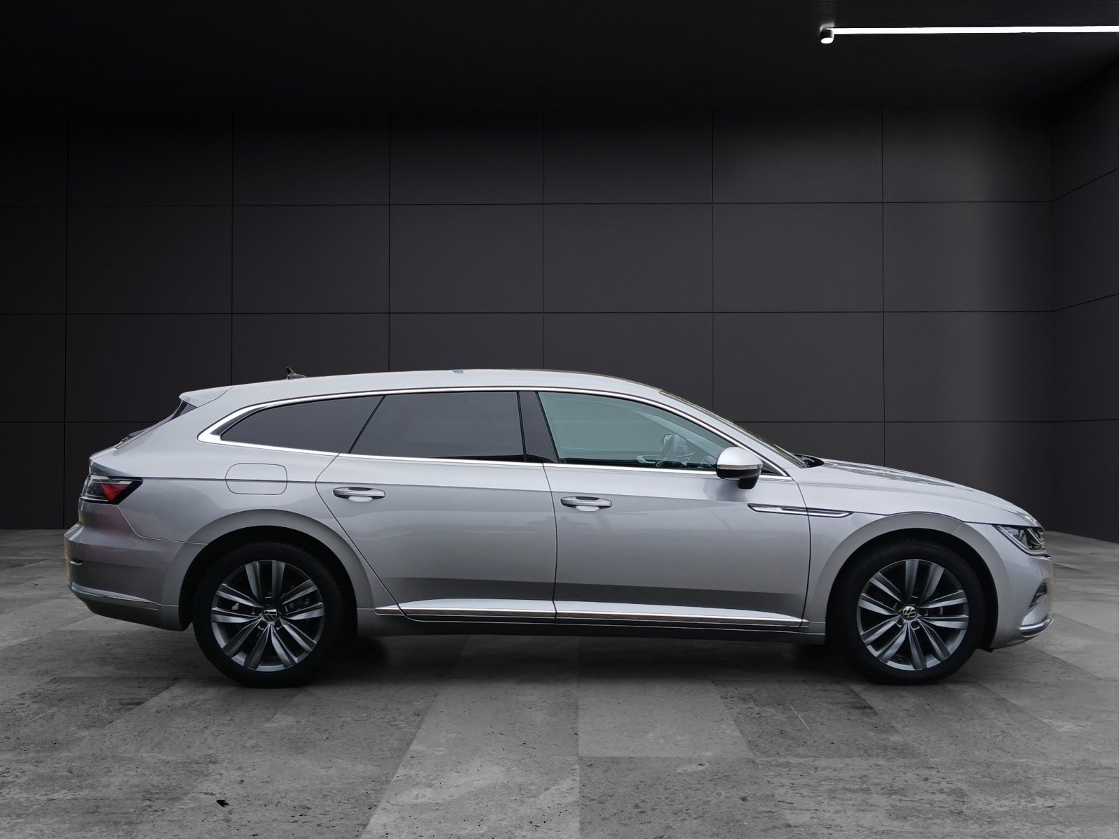 Fahrzeugabbildung Volkswagen Arteon SB TDI Elegance DSG LED AHK Navi AID ACC