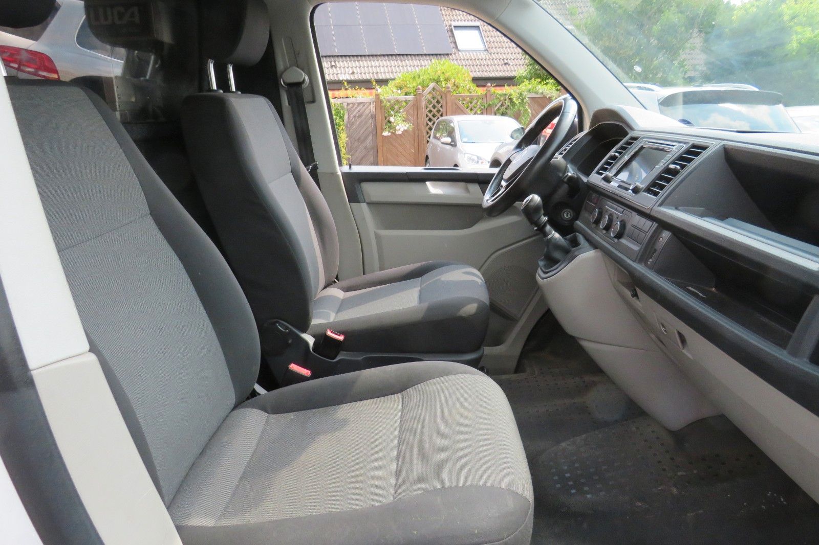 Fahrzeugabbildung Volkswagen T6 Transporter Kasten lang 4Motion
