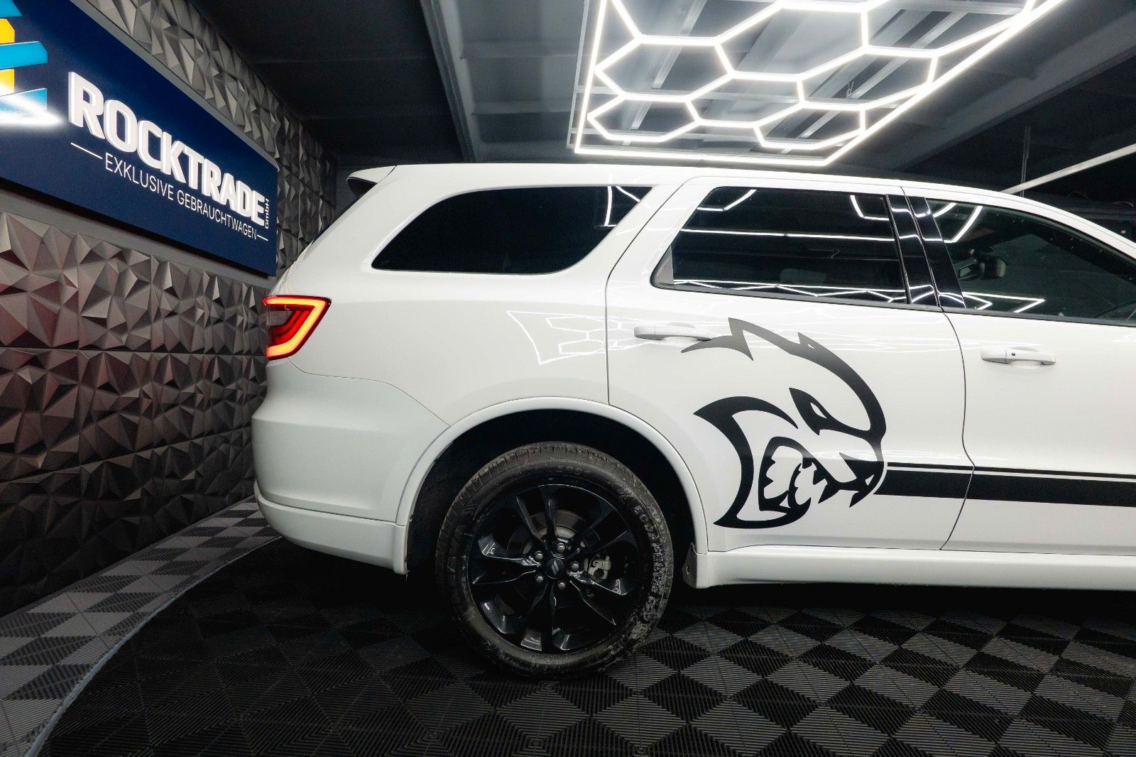 Fahrzeugabbildung Dodge Durango 3.6 V6 GT 4x4 SRT Night-Paket Modell 22
