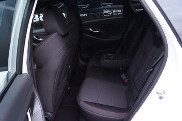 Hyundai i30 1.5 T-GDI N Line DCT-NAVI-LED-KAMERA-SHZG-