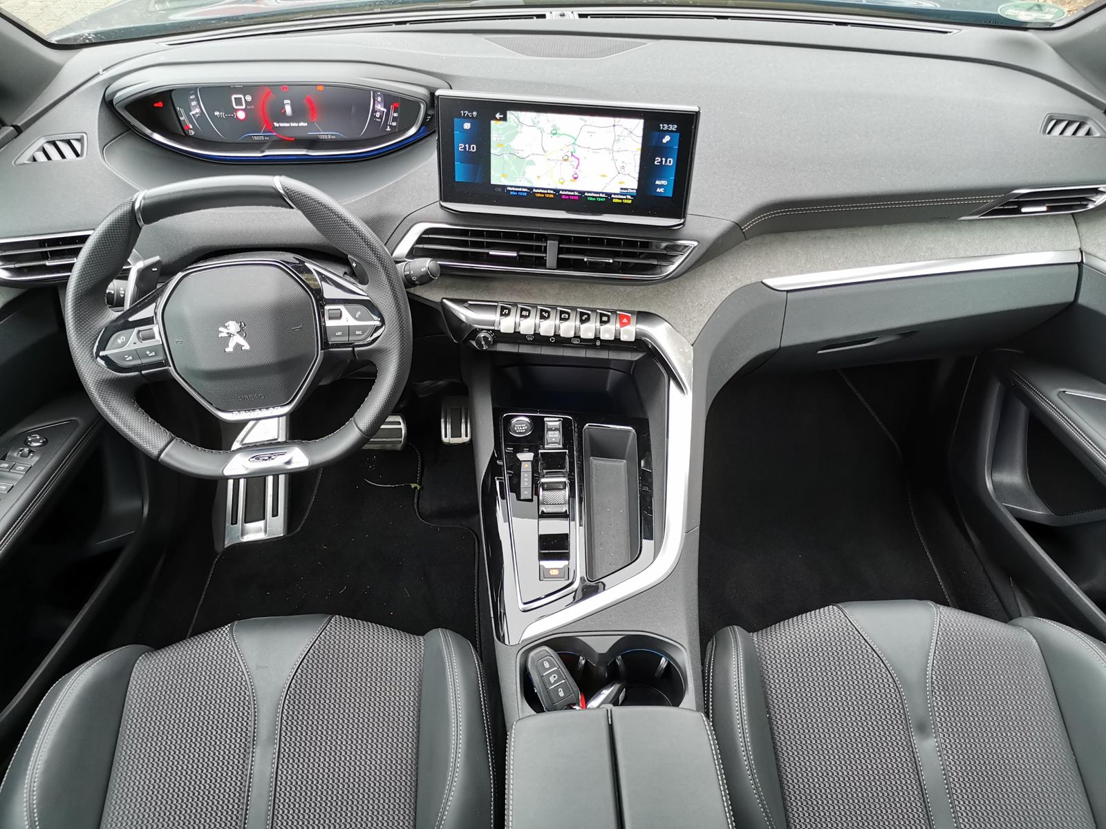 Fahrzeugabbildung Peugeot 3008 GT