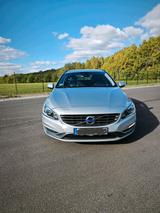 Volvo V60 D4 - gebrauchte Volvo V60 aus dem Jahr 2014