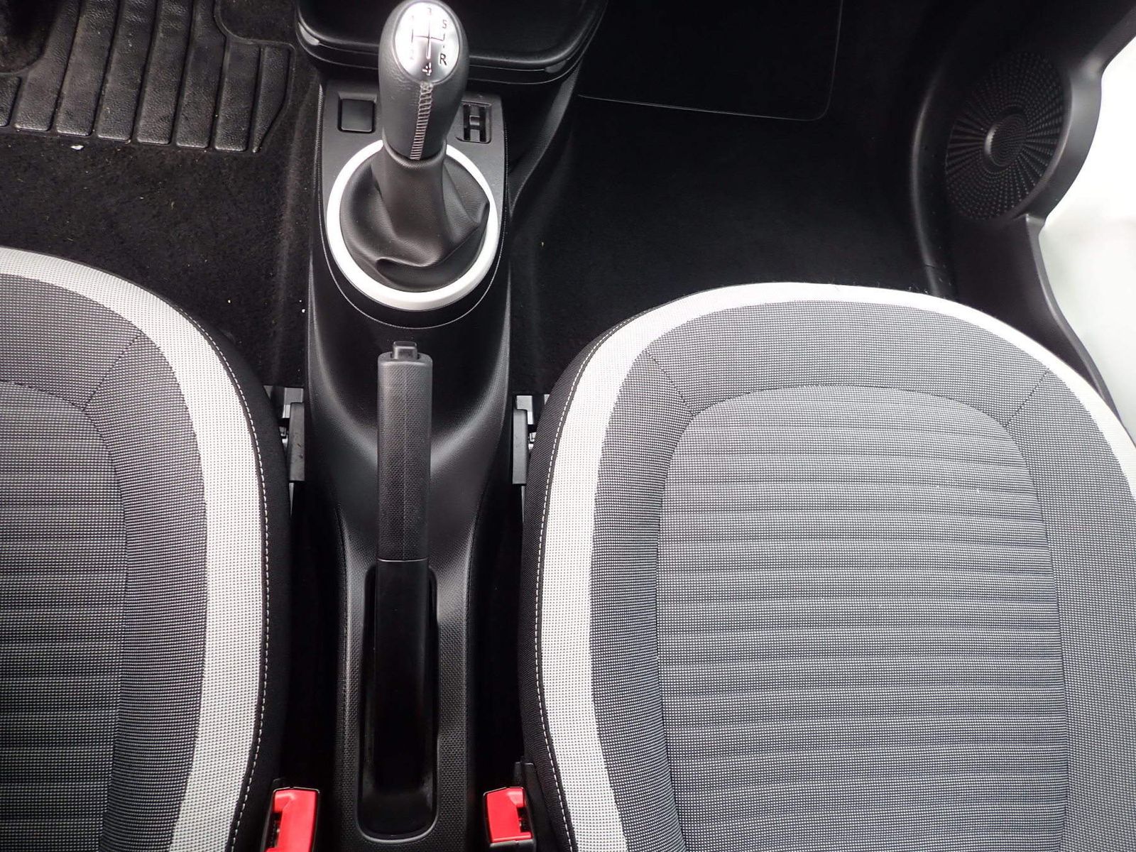 Fahrzeugabbildung Renault Twingo Limited SCe 70