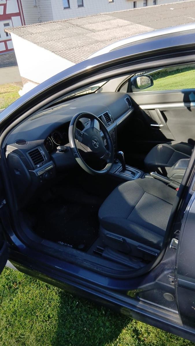 Opel Signum 2006 — photo 6