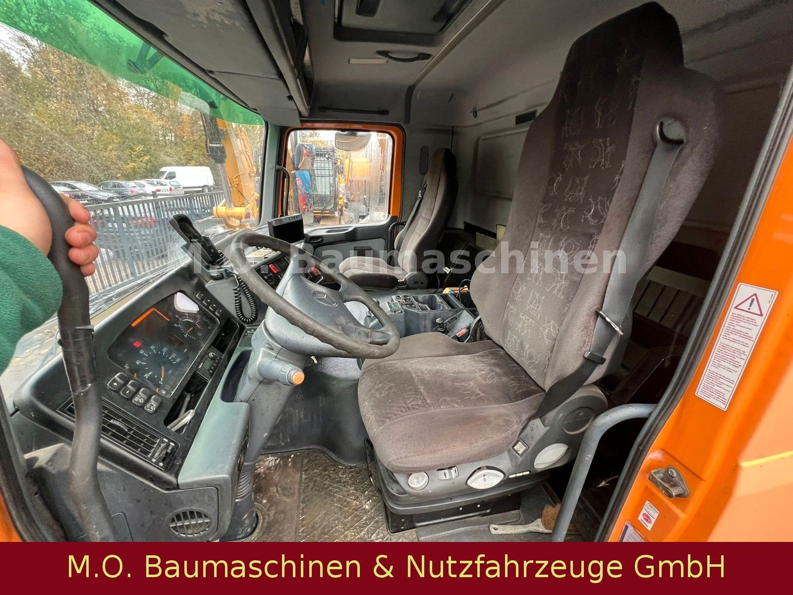 Fahrzeugabbildung Mercedes-Benz Actros 3246 / Saug & Spühlwagen / Kutschke D/NRW