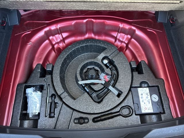 T-Roc R-LINE 1.5 TSI DSG PANO NAVI REAR VIEW AHK