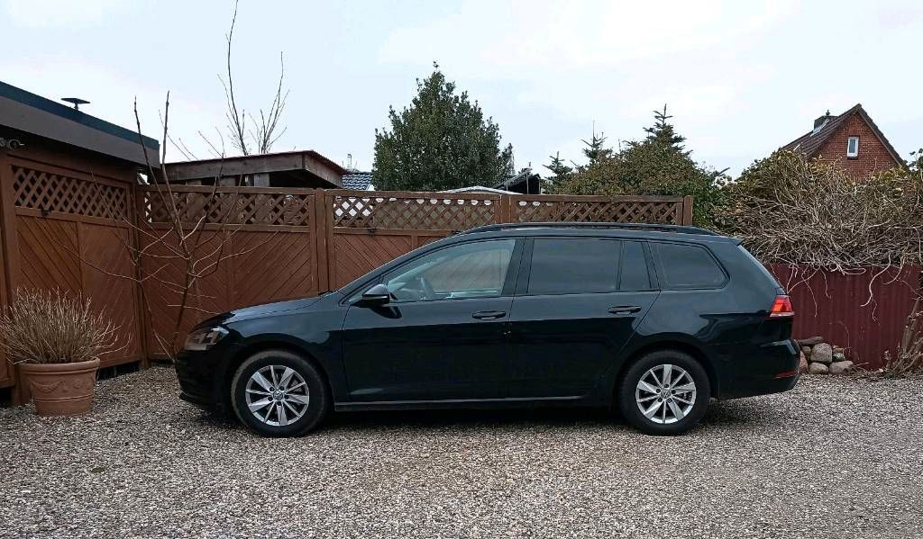 Image of Volkswagen Golf