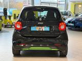 Smart ForTwo coupe edition greenflash*LED*PANO*Touch* - Smart ForTwo mit Elektro-Antrieb