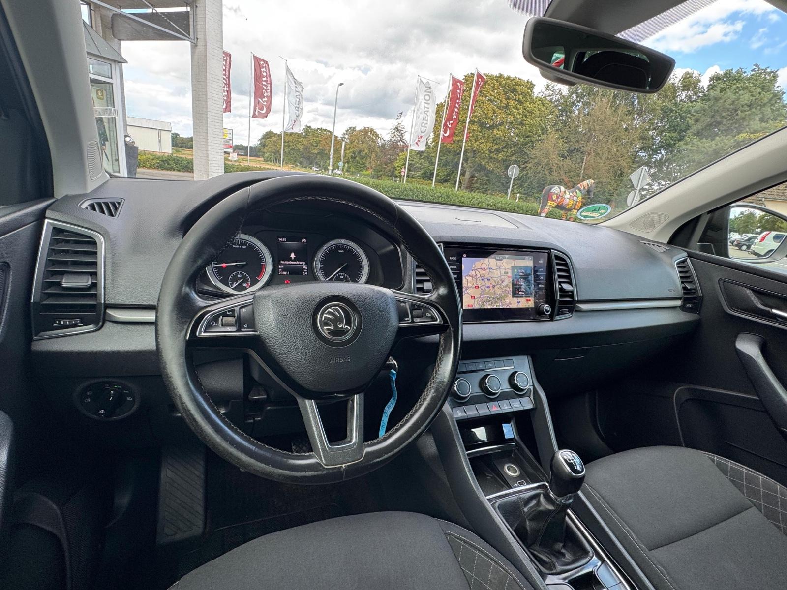 Skoda Karoq 2.0 TDI SCR AMBITION/Navi/ACC/PDC/150PS