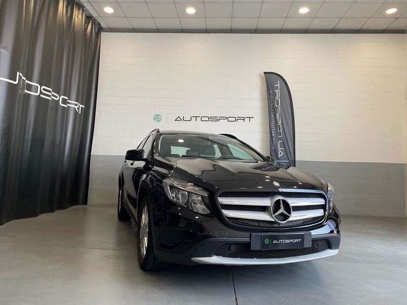 MERCEDES-BENZ Mercedes-Benz GLA GLA 220 d Executive 177cv auto