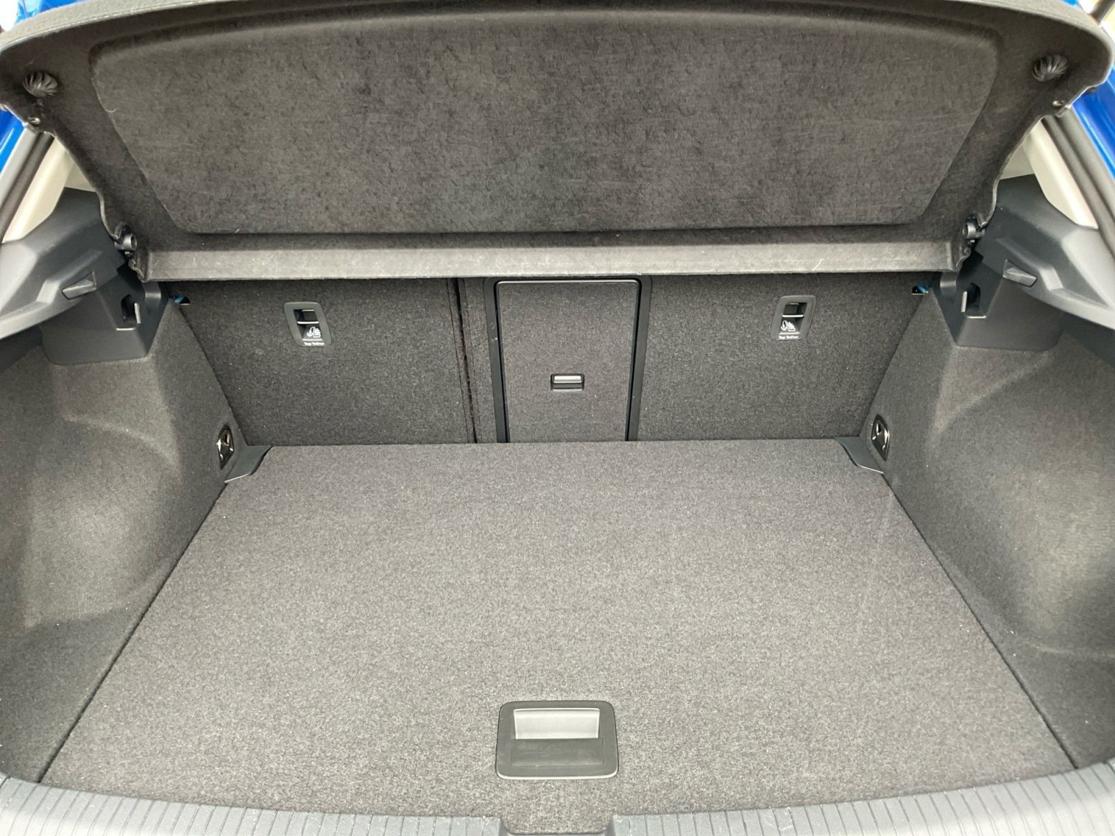 Volkswagen T-Roc - Bild 16