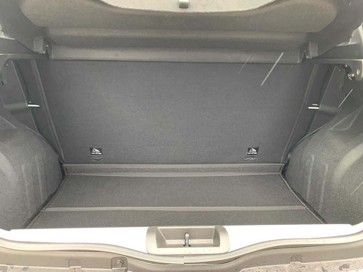 Dacia Spring - Bild 12