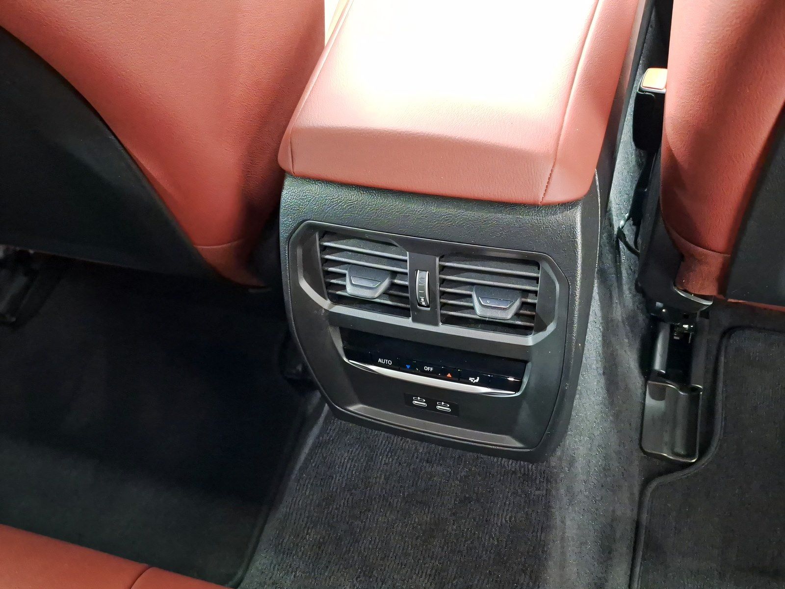 BMW i4 - Bild 17