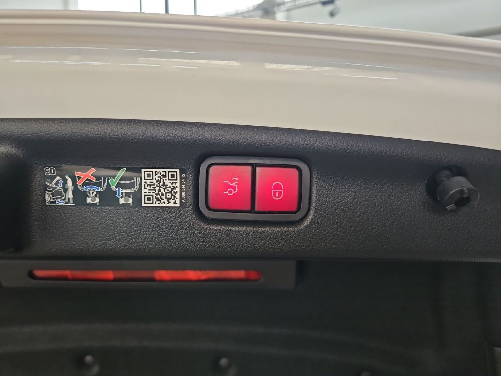 Fahrzeugabbildung Mercedes-Benz C 180 AMG Night Memory LED 360° Burm. KeyLess
