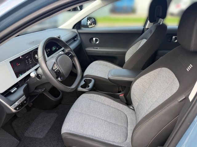 Fahrzeugabbildung Hyundai IONIQ 5 Dynamiq Elektro 4WD +KLIMA+RFK+NAVI+SHZ+
