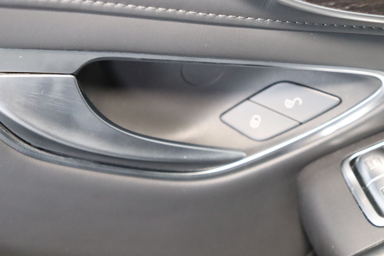 Fahrzeugabbildung Mercedes-Benz C 63 AMG * LED * Airmatic * Memory