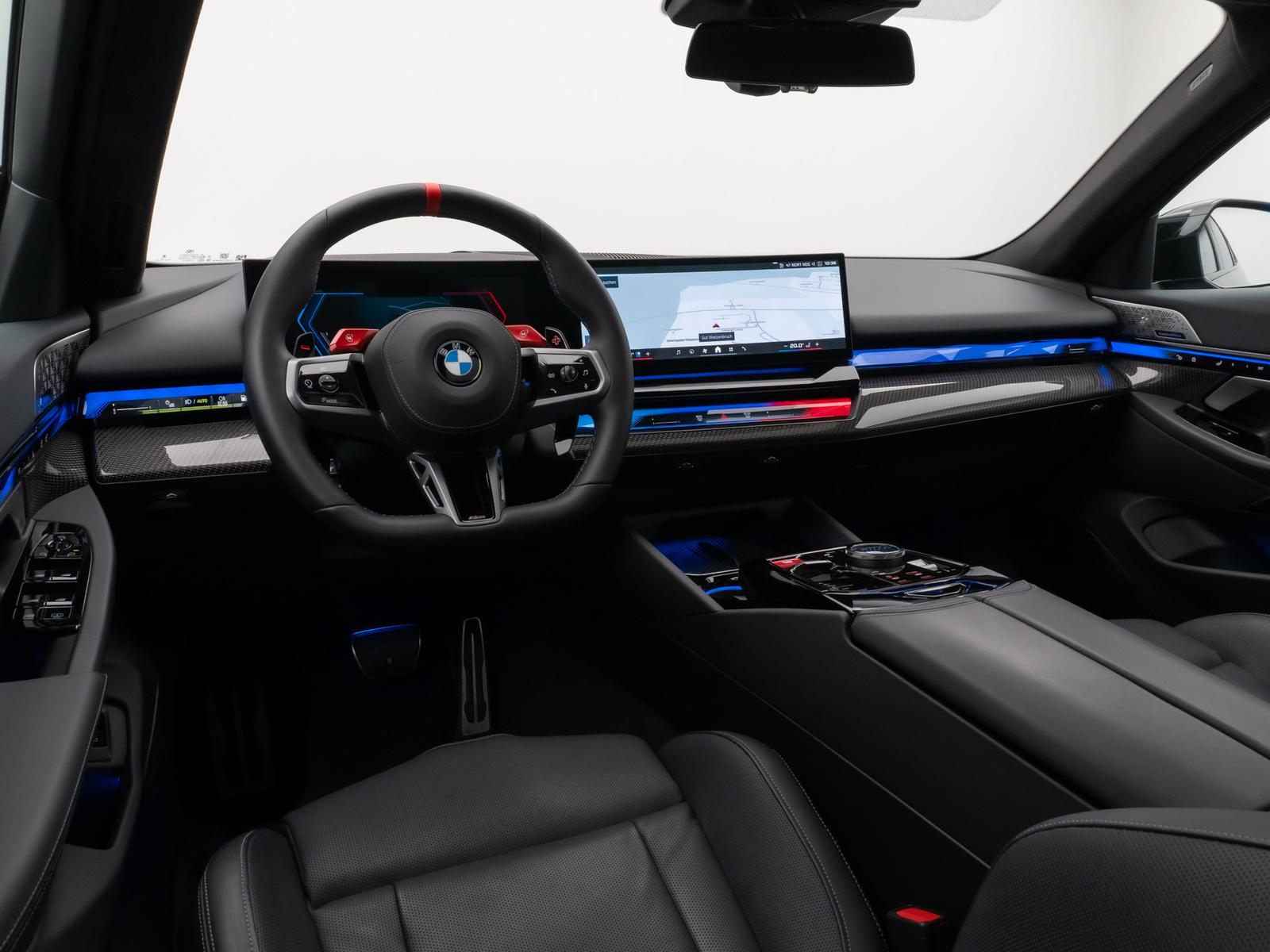BMW M5 xD Panorama 360°B&W HUD M-Driversp. Komfort 