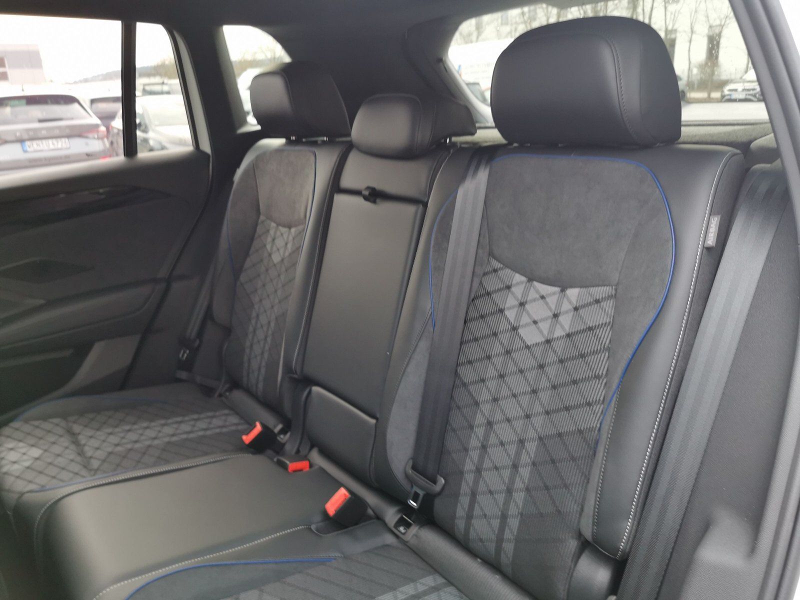 Volkswagen Tiguan - Bild 13