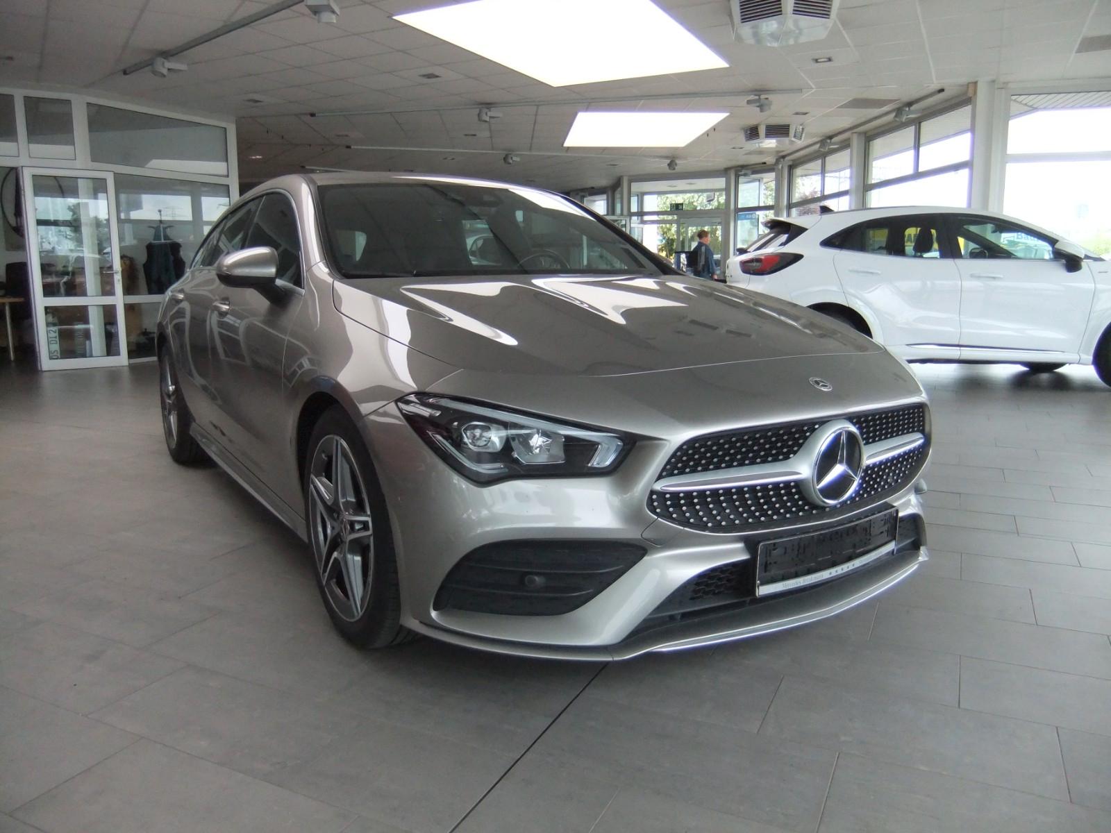 Mercedes-Benz CLA Shooting Brake CLA 200 d