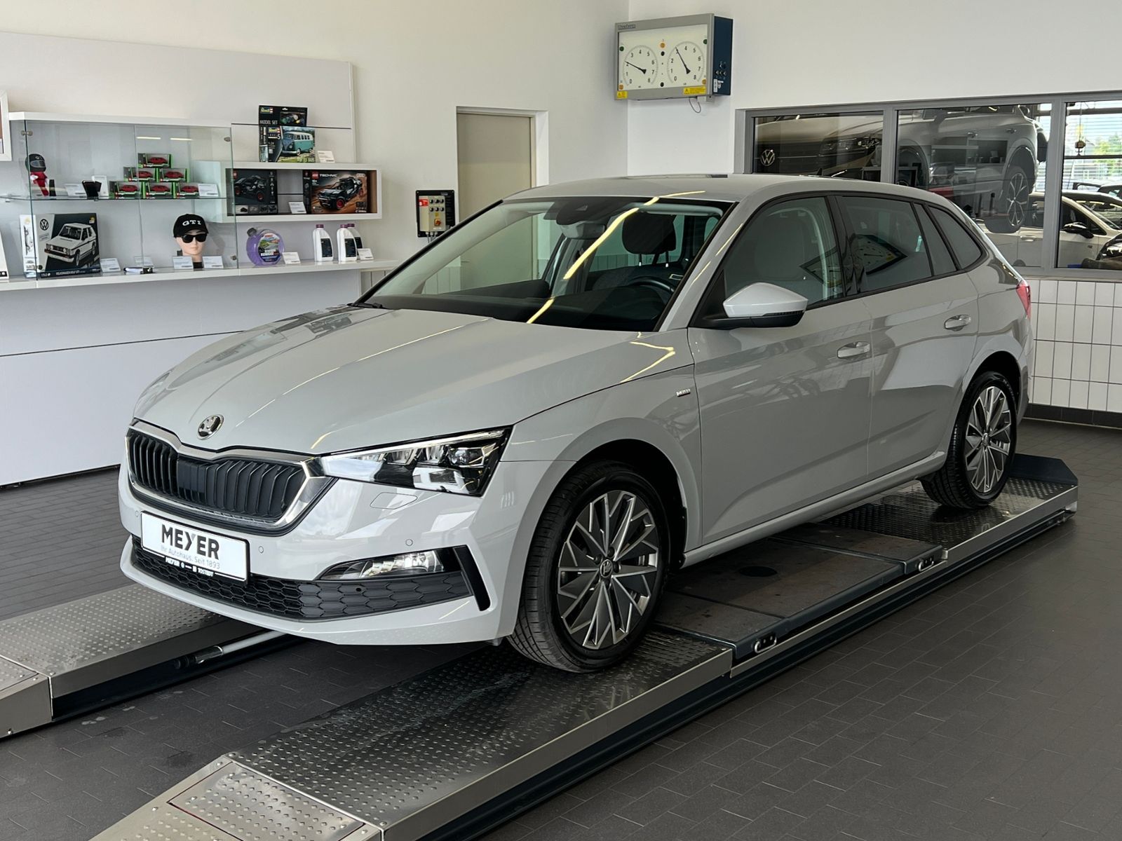 Fahrzeugabbildung SKODA Scala Ambition Clever 1.0 TSI *AHK, LED, Smart L