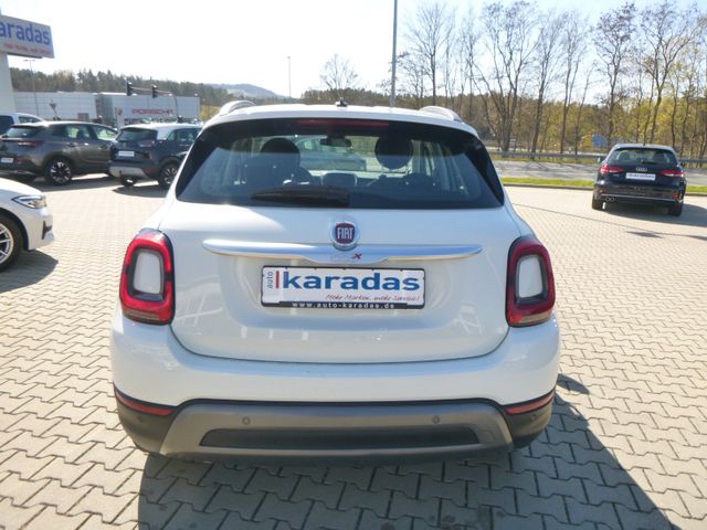 Fahrzeugabbildung Fiat 500X Cross >Automatik/Teilleder<