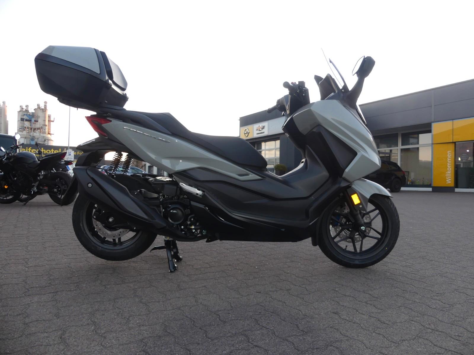 Honda Forza 350 ABS Modell 2025 incl. Anlieferung