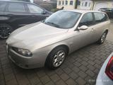 Alfa Romeo 156 mit neuem TÜV. - gebrauchte Alfa Romeo 156 aus dem Jahr 2004