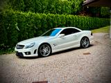 Mercedes-Benz SL 63 AMG AMG IWC LIMITIERTE SONDEREDITION