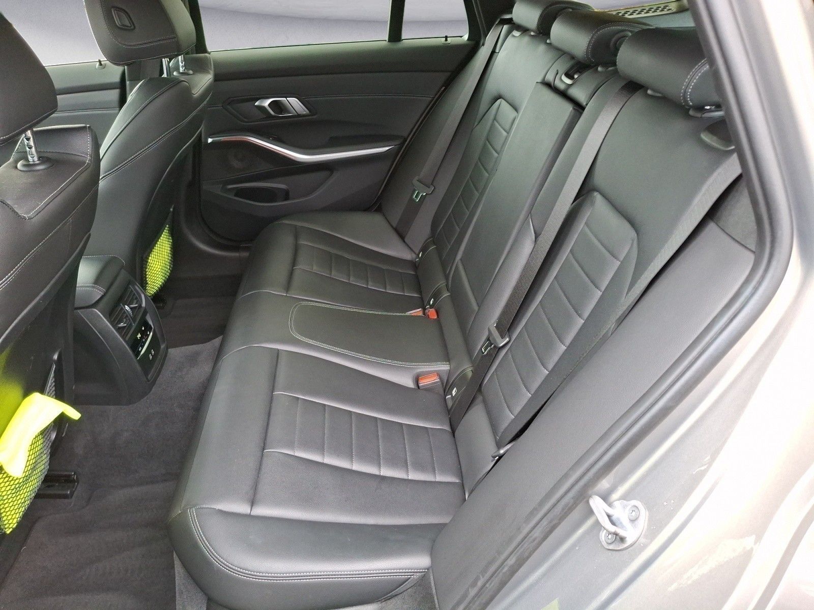 BMW 320d xDrive Touring M Sport Laser Standheizung foto 14