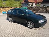 Skoda Octavia Combi 1.6 Collection Collection - Skoda Octavia aus 2003: Kombi