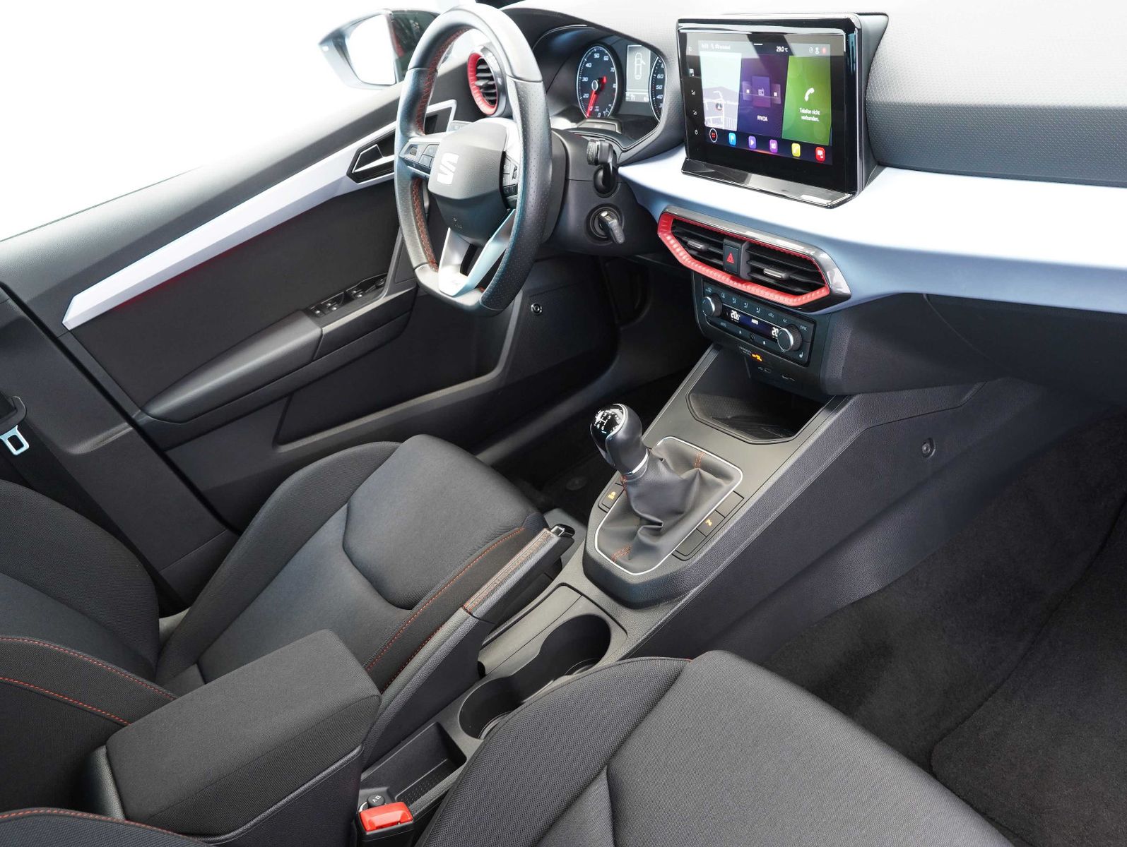 Fahrzeugabbildung SEAT Ibiza 1.0 TSI FR Beats LED/NAVI/CARPLAY/ACC/CAM