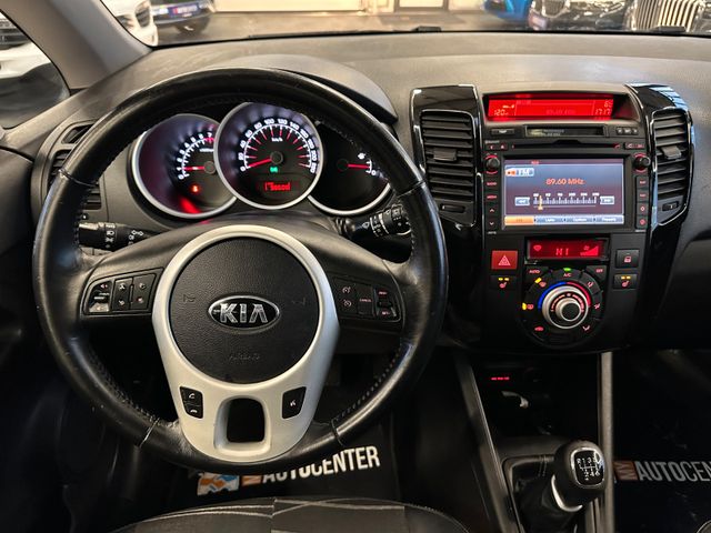 Kia Venga Platinum Edition